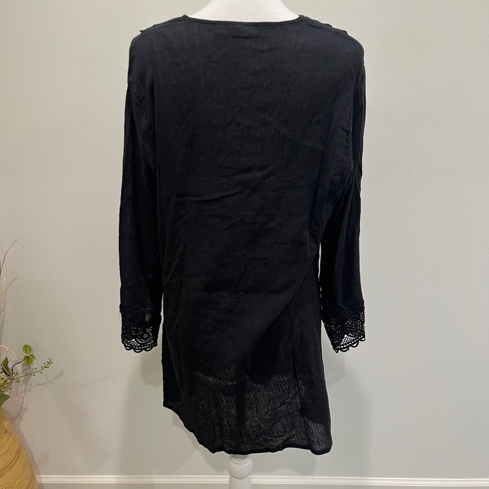 La Blanca Swim Cover Up One Size Black Crochet Trim VNeck Long Sleeve Boho Beach - Picture 3 of 6